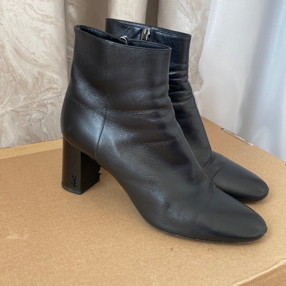 YSL boots, size 40 (runs size small) perfect for SZ 39, black. Very comfortable - Picture 1 of 9